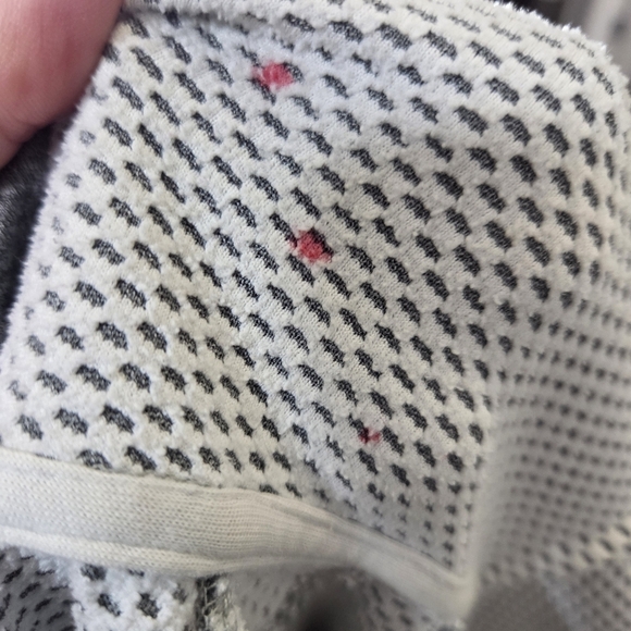 ⭐️Abercromie & Fitch Kids Grey Zip Hoodie Size 15/16 - Picture 7 of 7